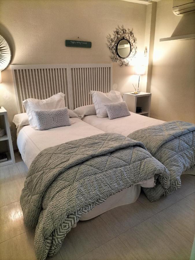 Apartamentos Flamenco B&B Севилья Экстерьер фото